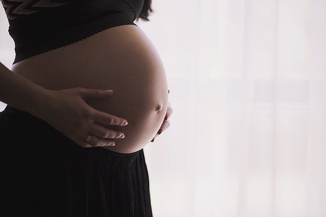 “The Inconceivable Truth: A Gutsy Memoir about Defining and Surviving Childless Womanhood in the 21st Century” by Nicki Fenthum (Book Review)